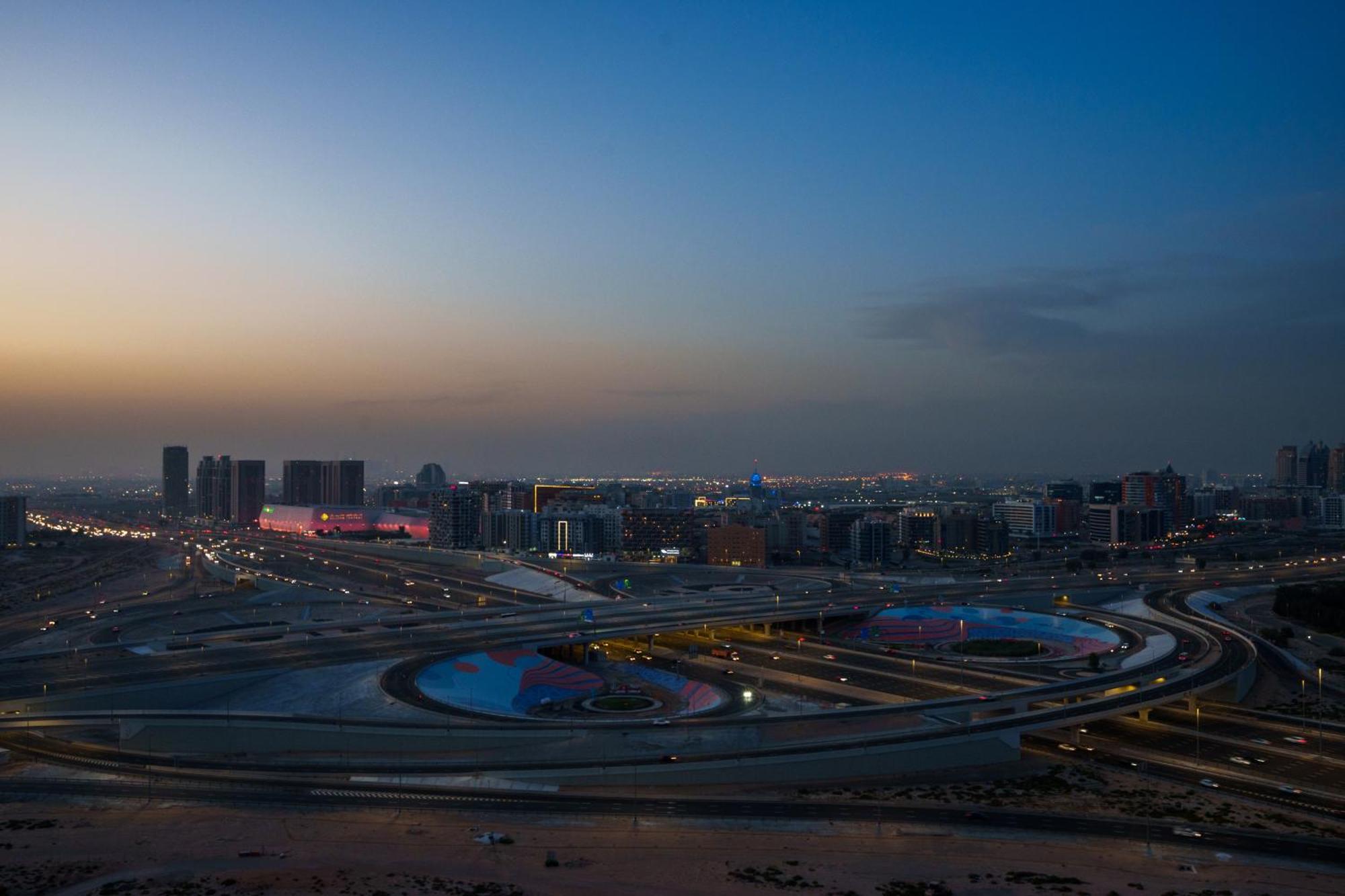 Sunny In Vibrant Dubailand Area Dubai