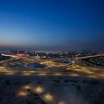 Sunny Studio In Vibrant Dubailand Area